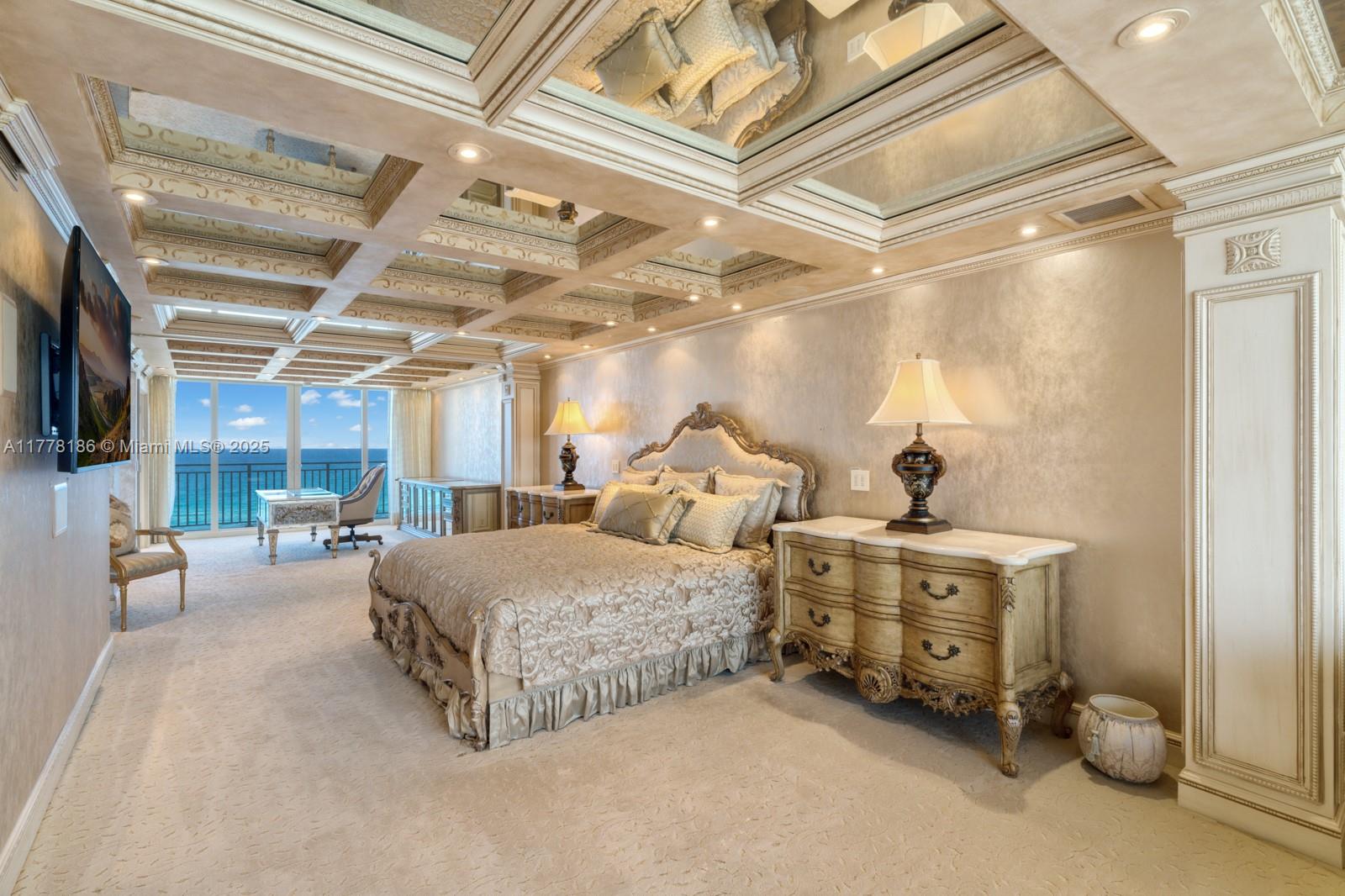 OCEANS EDGE - Residential