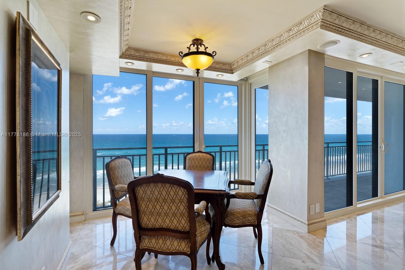 OCEANS EDGE - Residential
