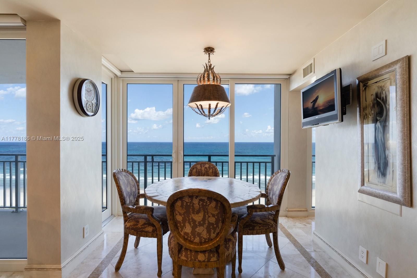 OCEANS EDGE - Residential