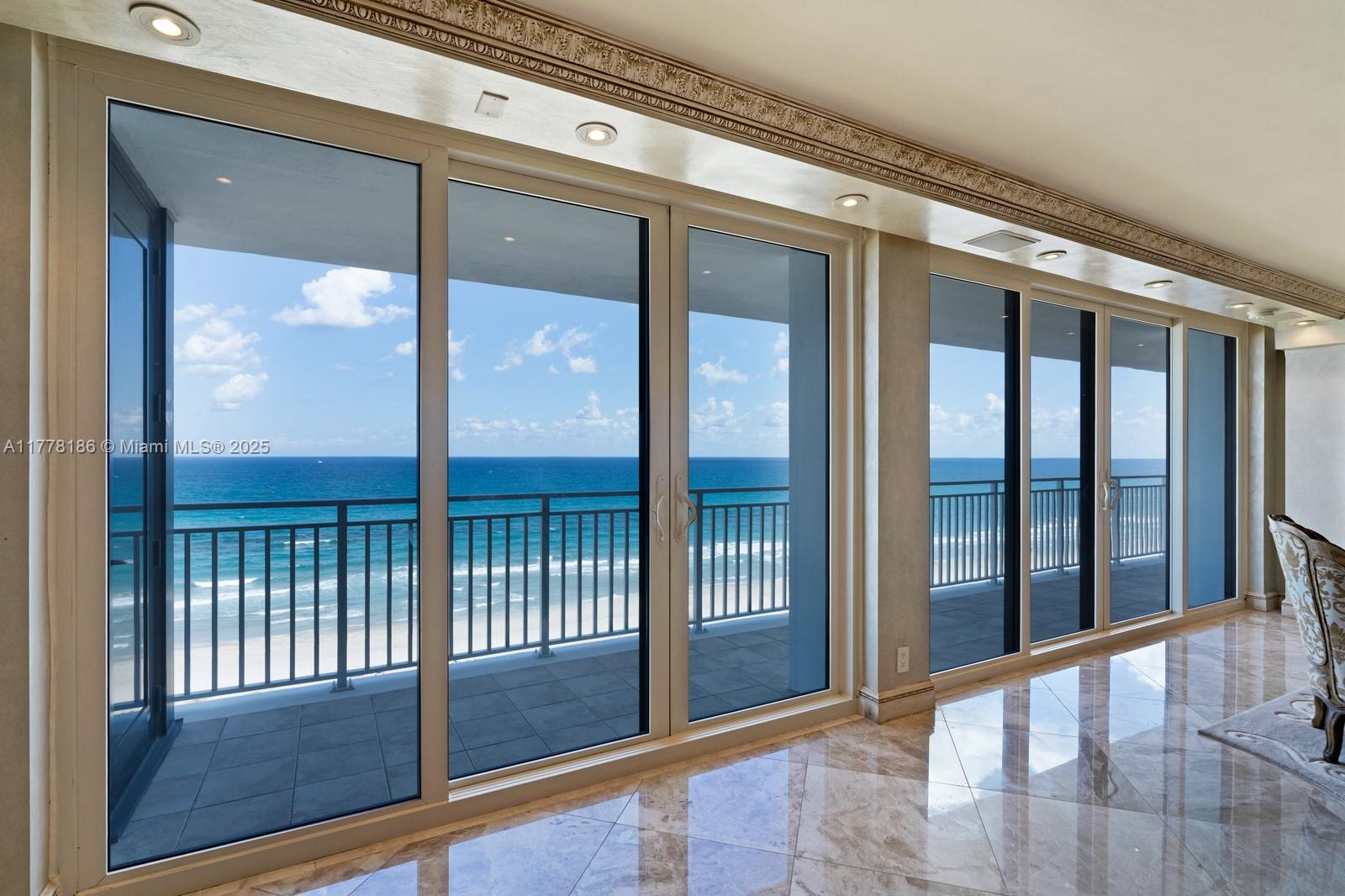 OCEANS EDGE - Residential