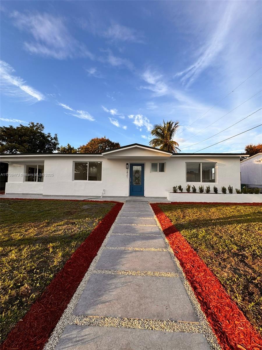 2421 Nw 180th Ter, Miami Gardens, Broward County, Florida - 4 Bedrooms  
2 Bathrooms - 