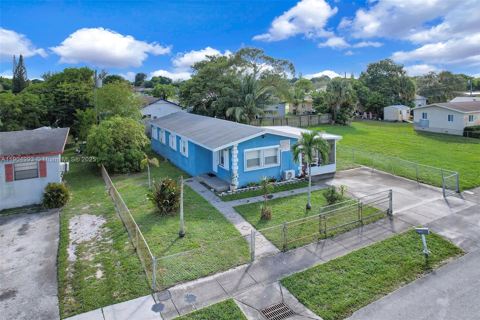 FLAMINGO VILLAGE 1ST ADD - Residential