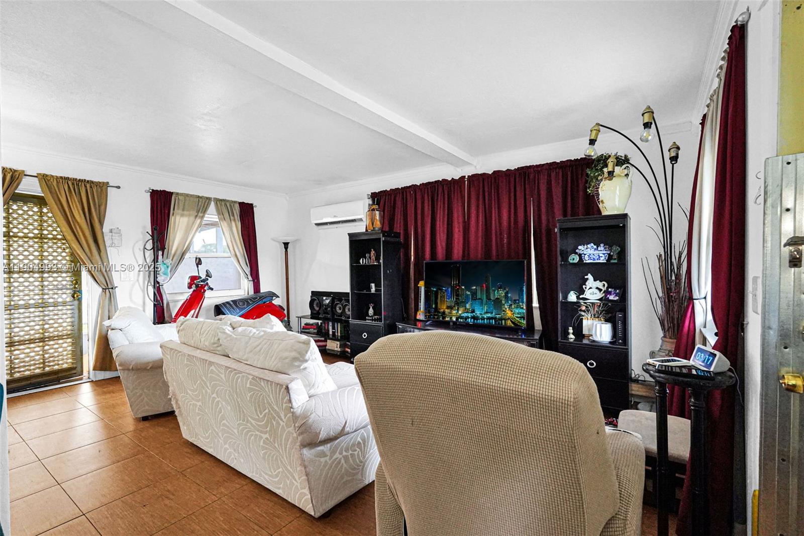 FLAMINGO VILLAGE 1ST ADD - Residential