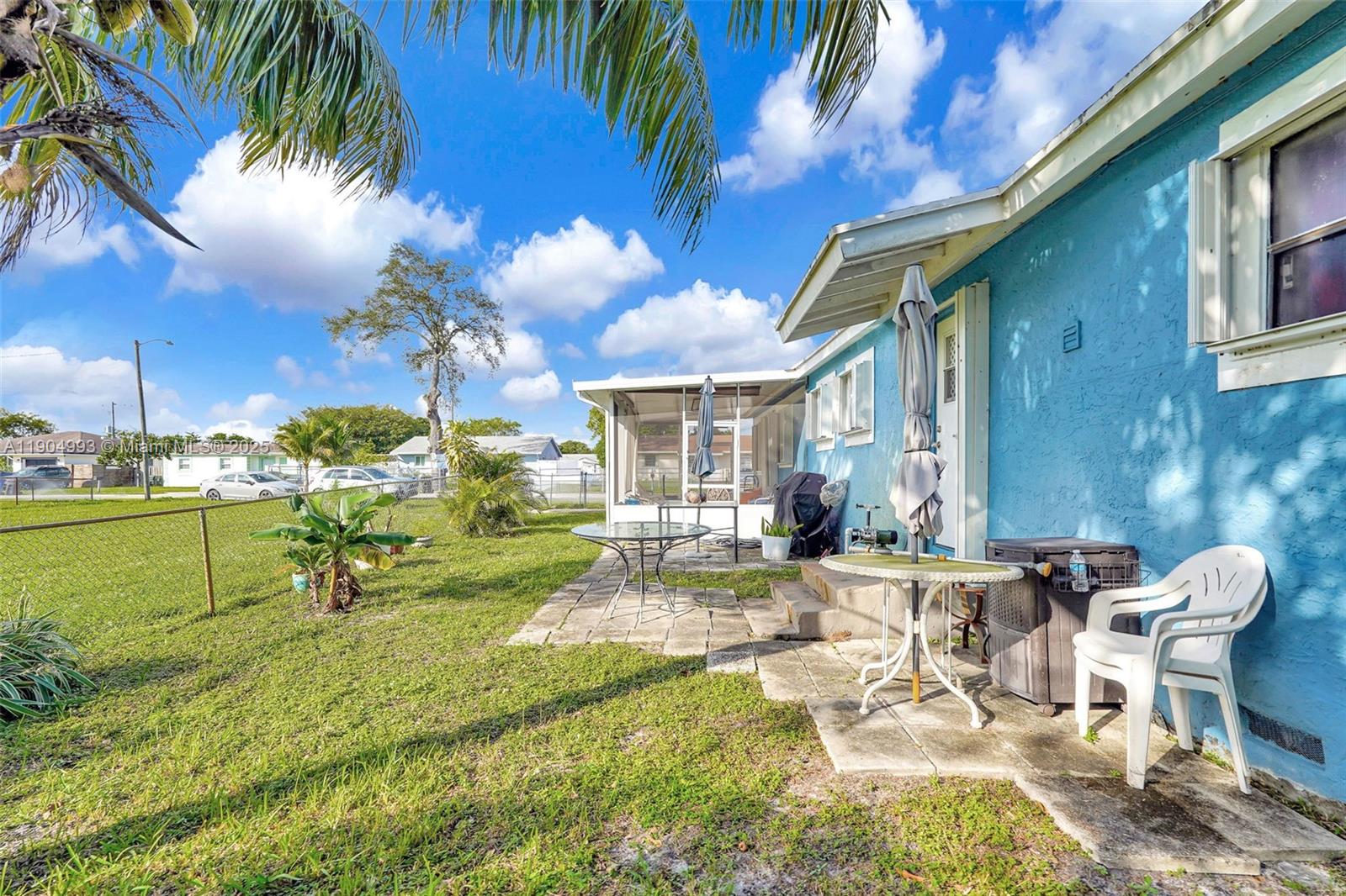 FLAMINGO VILLAGE 1ST ADD - Residential