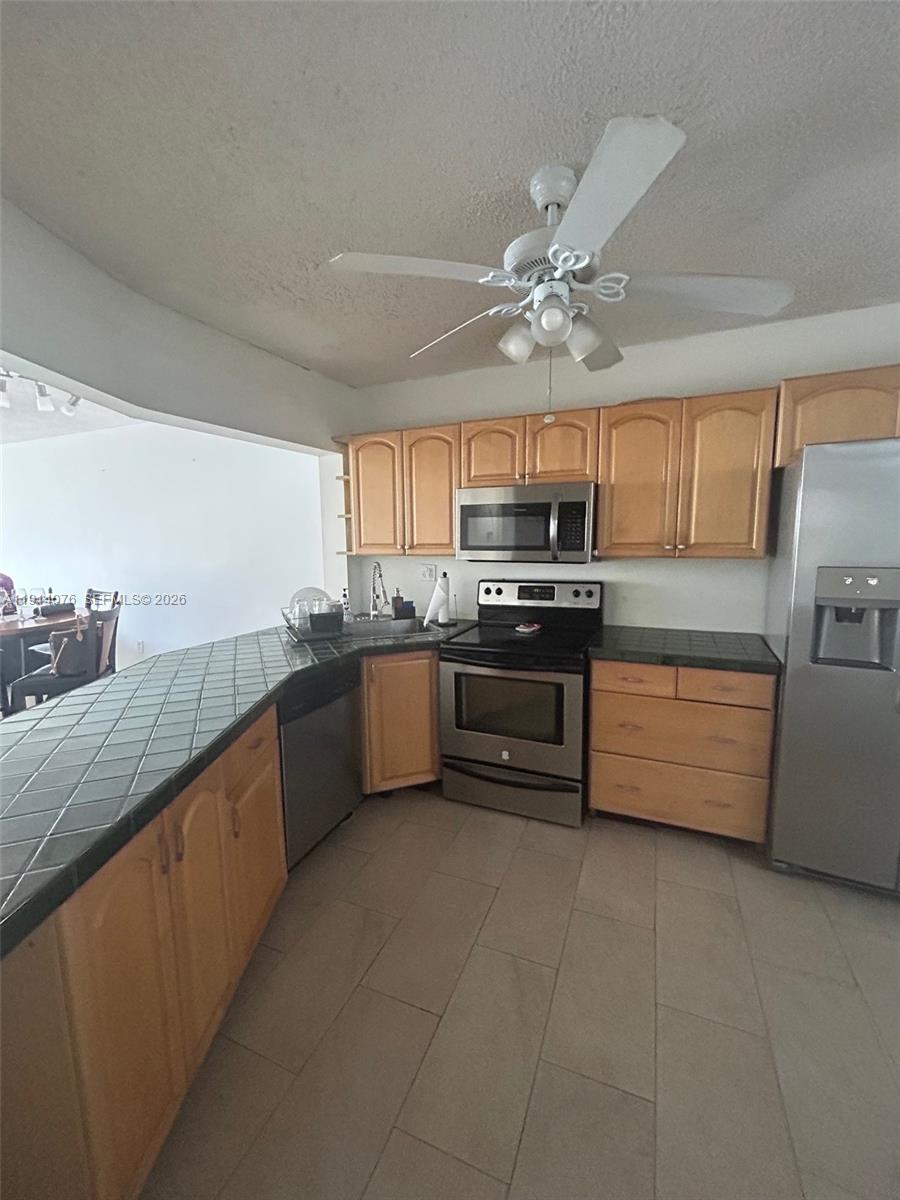 JADE WINDS GROUP-DAISY GA - Residential