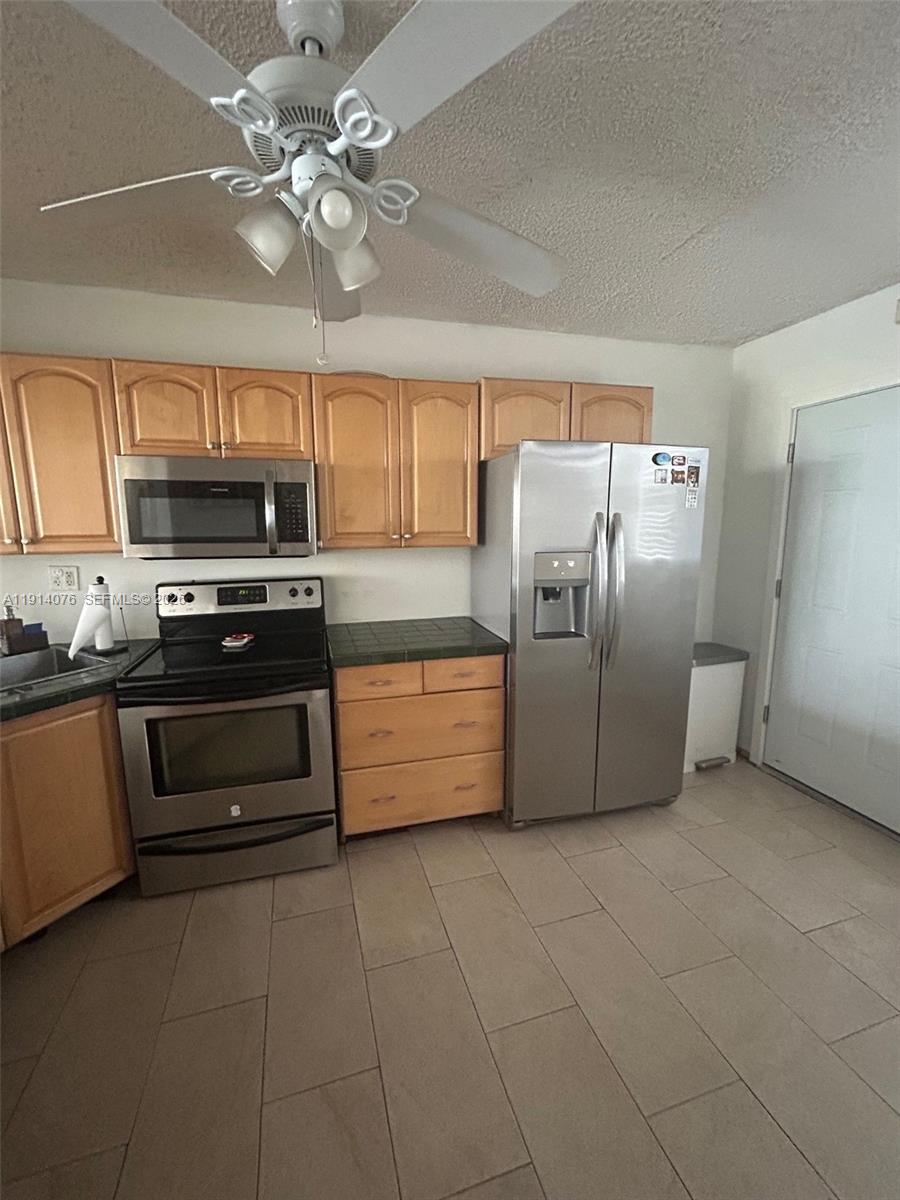 JADE WINDS GROUP-DAISY GA - Residential