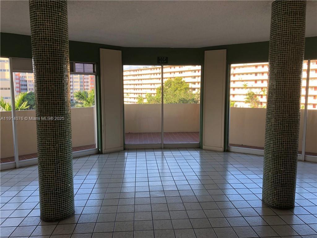 JADE WINDS GROUP-DAISY GA - Residential