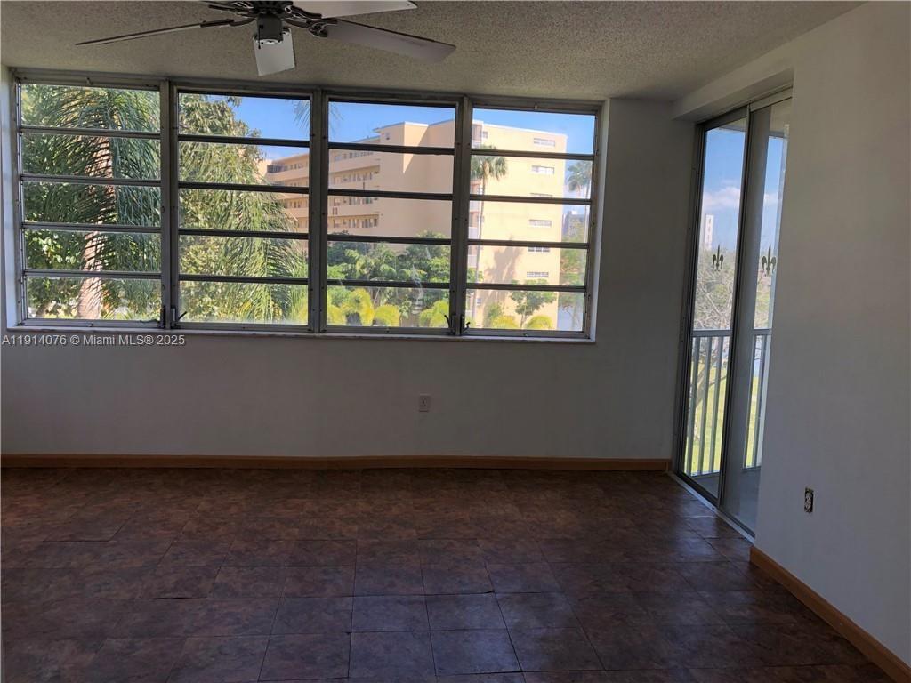 JADE WINDS GROUP-DAISY GA - Residential