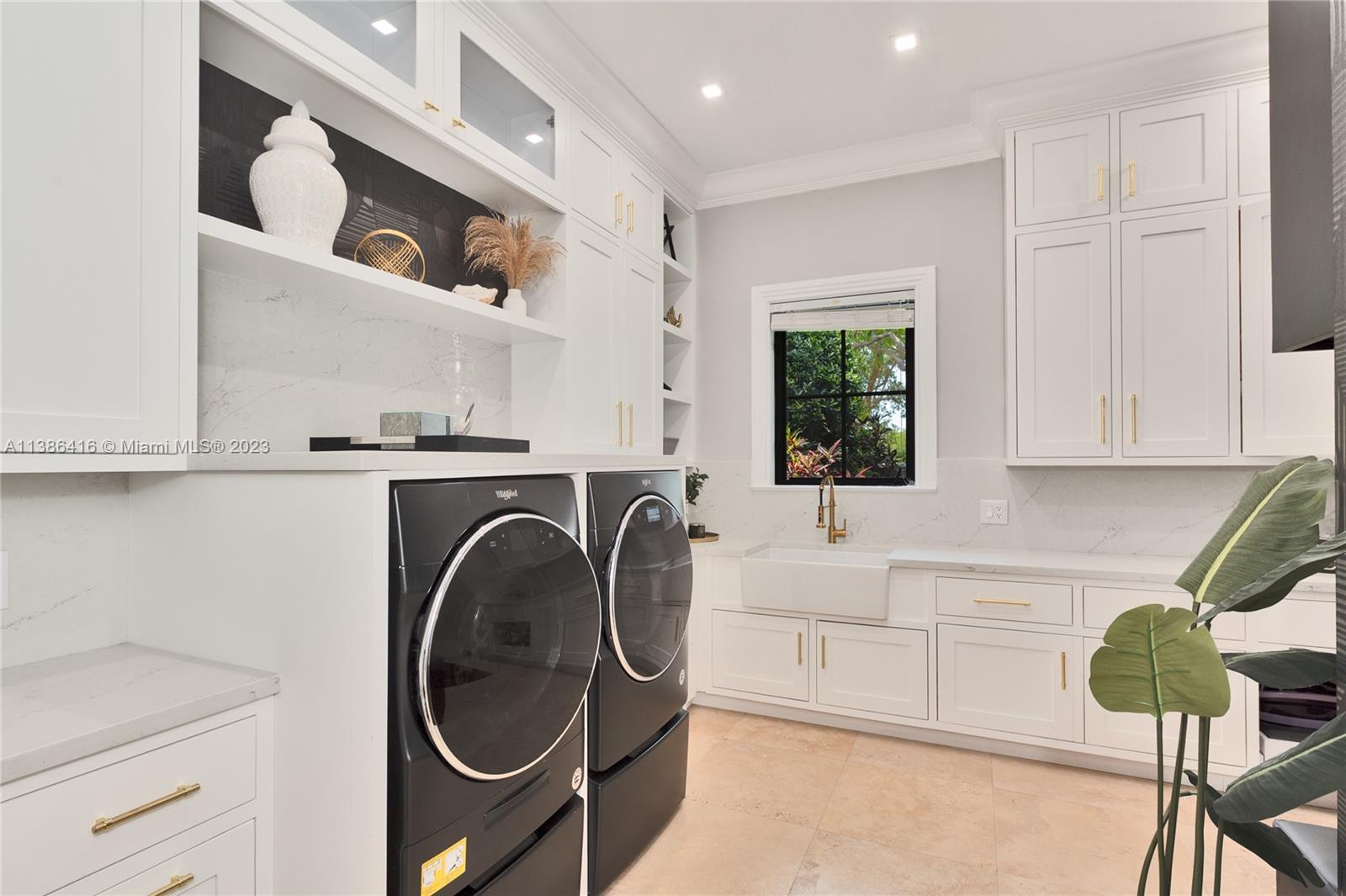 ESTATES AT SUNSHINE RANCH - Residential