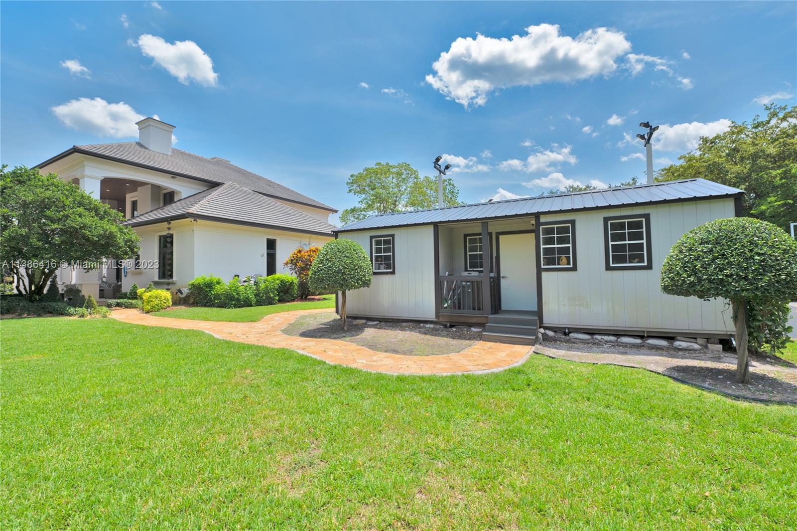 ESTATES AT SUNSHINE RANCH - Residential