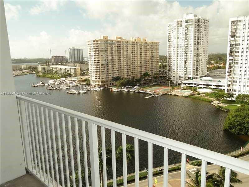ADMIRALS PORT CONDO WEST - Residential Lease
