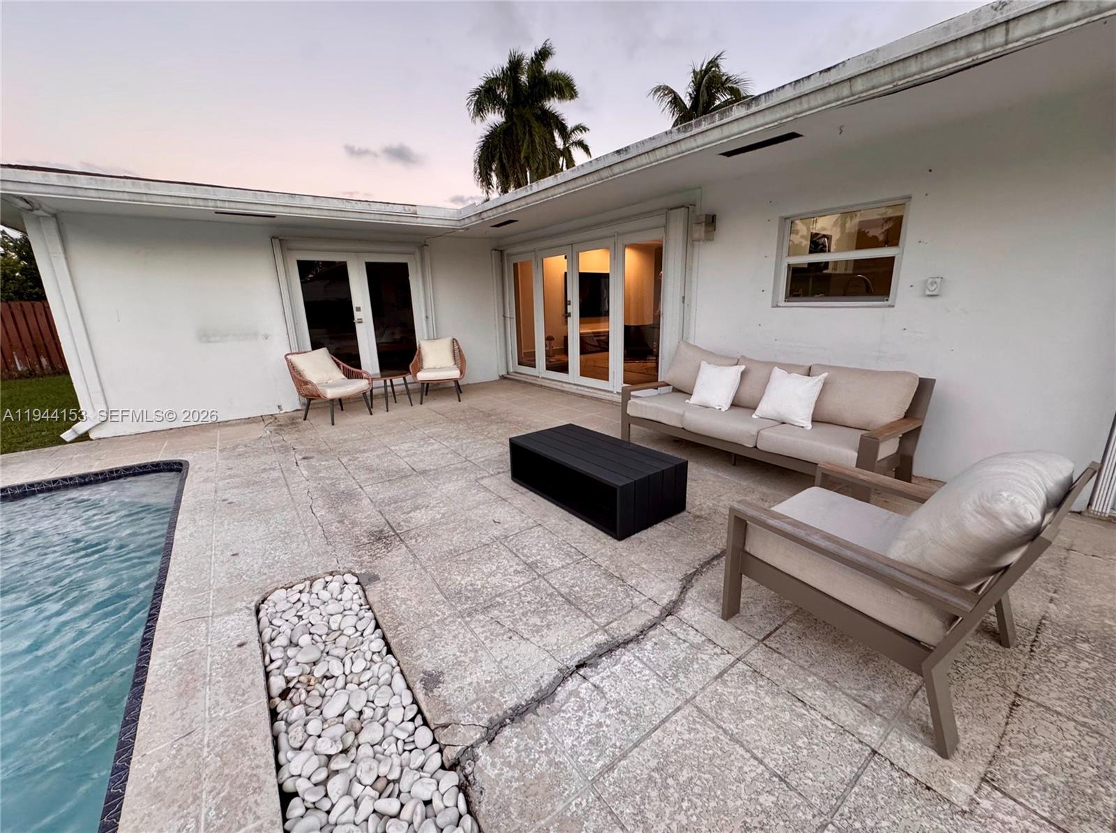 HIGHLAND GARDENS - Residential Lease