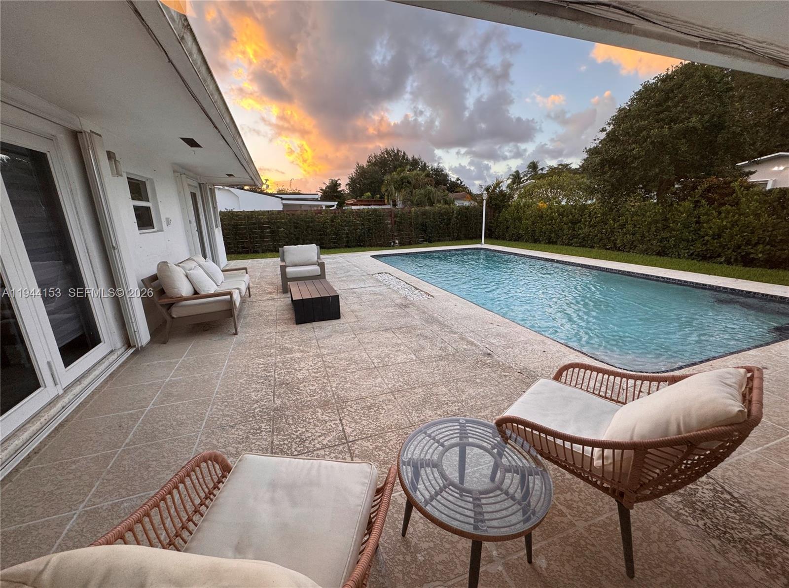 HIGHLAND GARDENS - Residential Lease