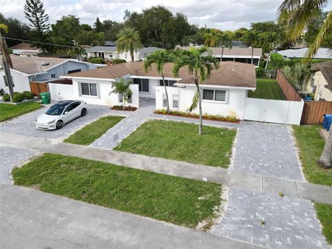 1881 NE 210th St 0 Miami FL 33179