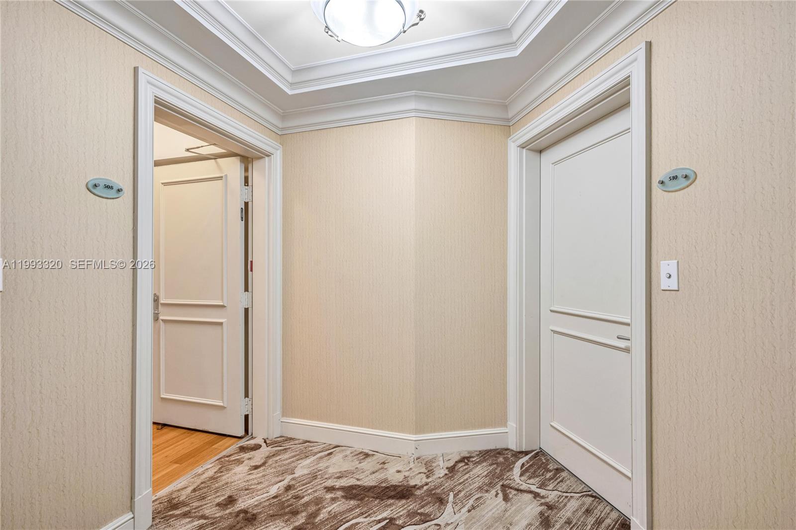 TURNBERRY VLG NO TOWER CO - Residential