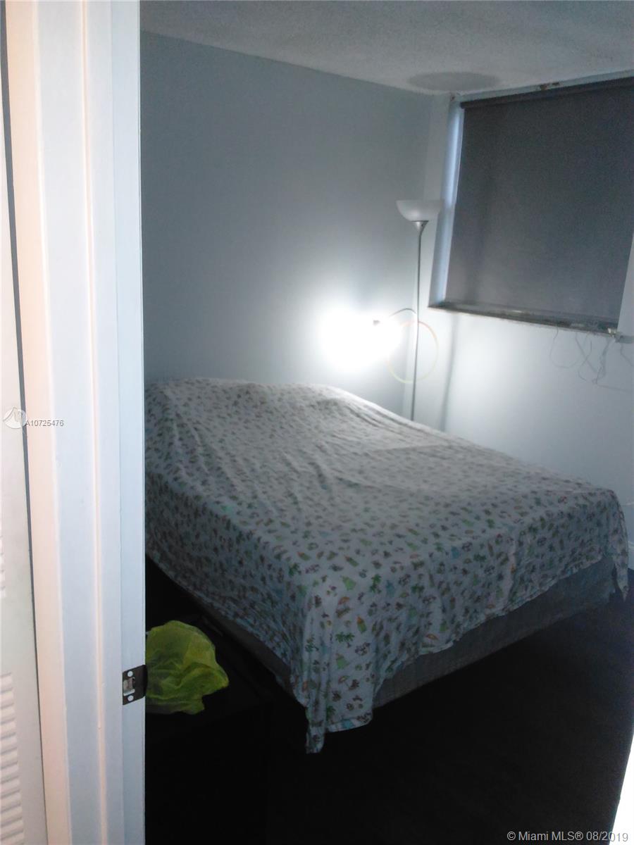 VERSAILLE GARDENS I CONDO - Residential