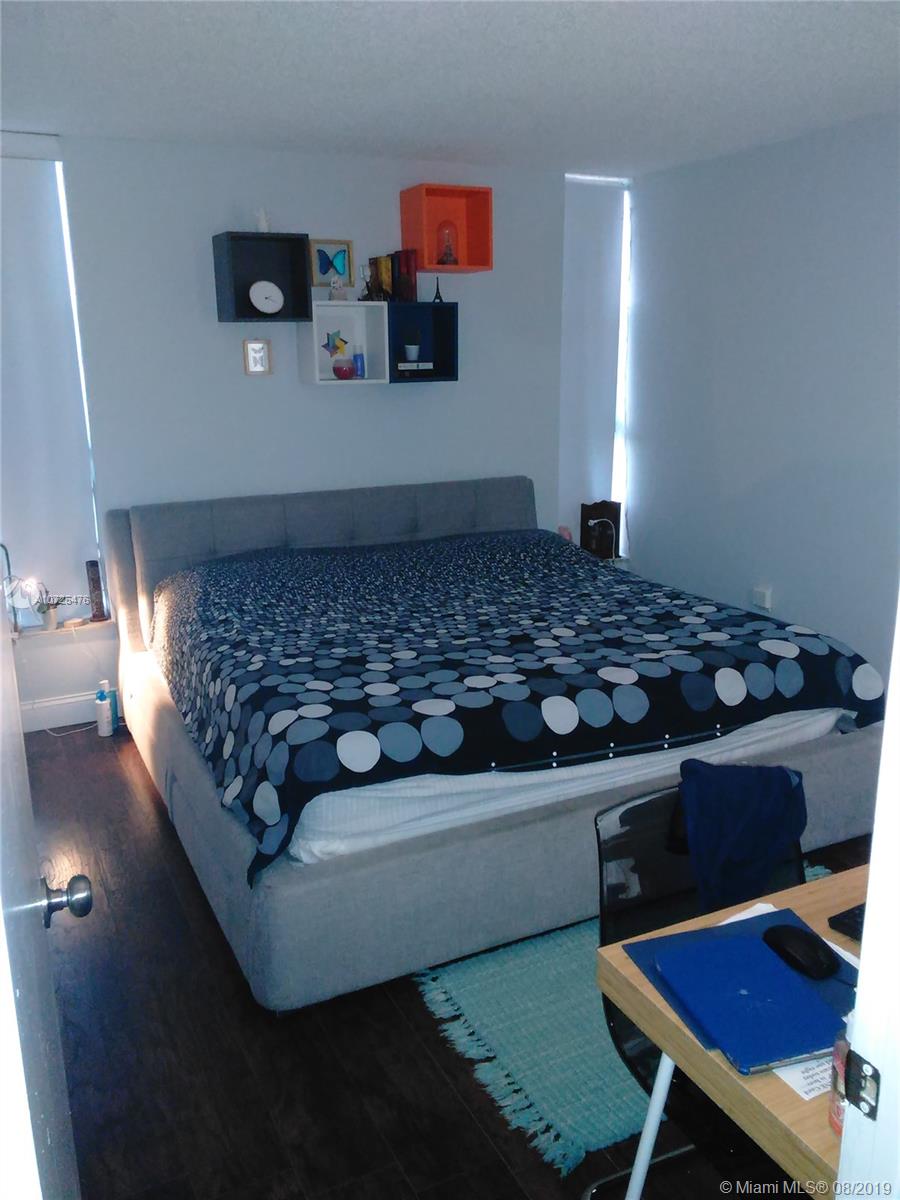 VERSAILLE GARDENS I CONDO - Residential