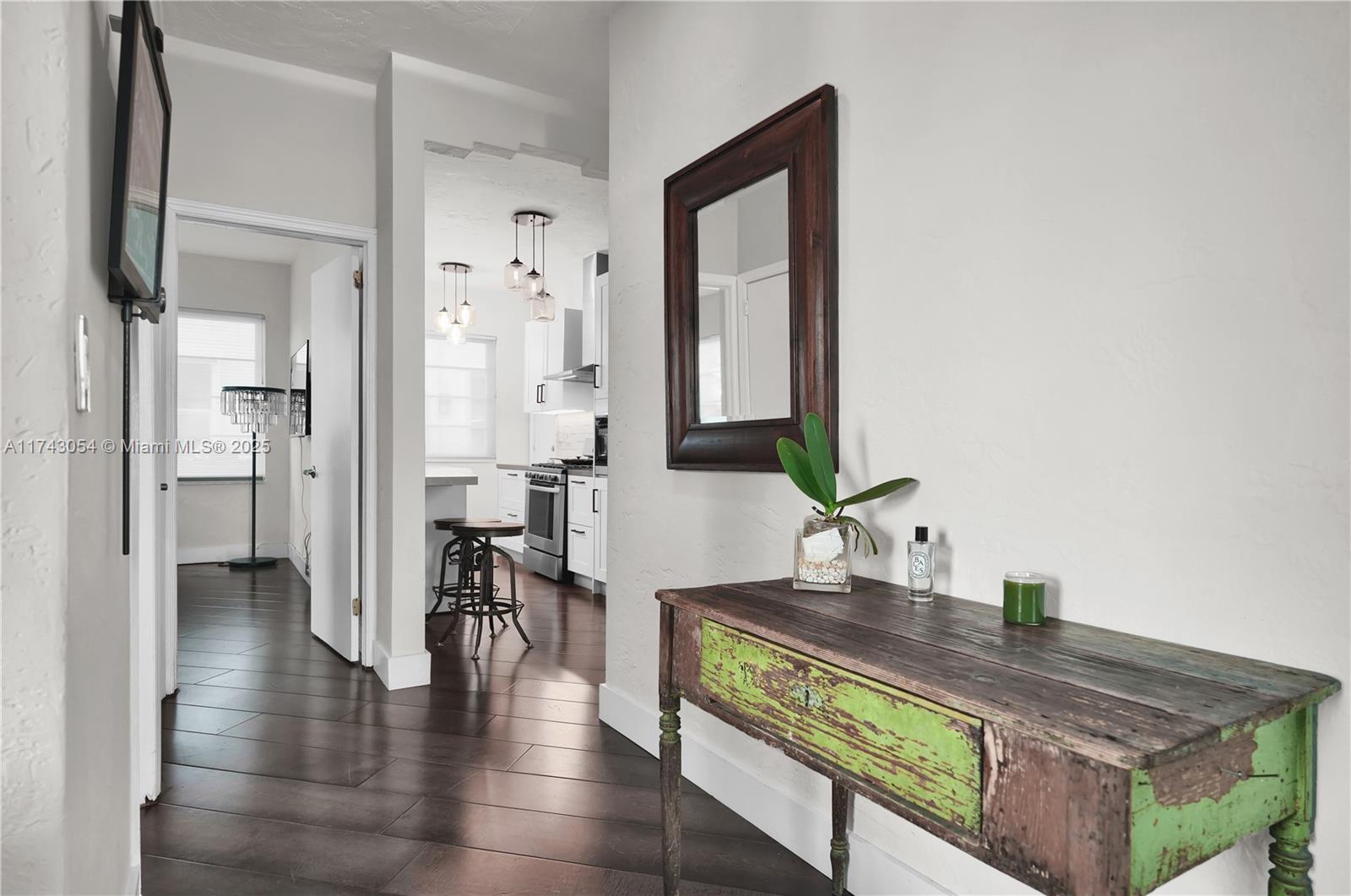 ENCLAVE ON SOUTH BEACH - Residential