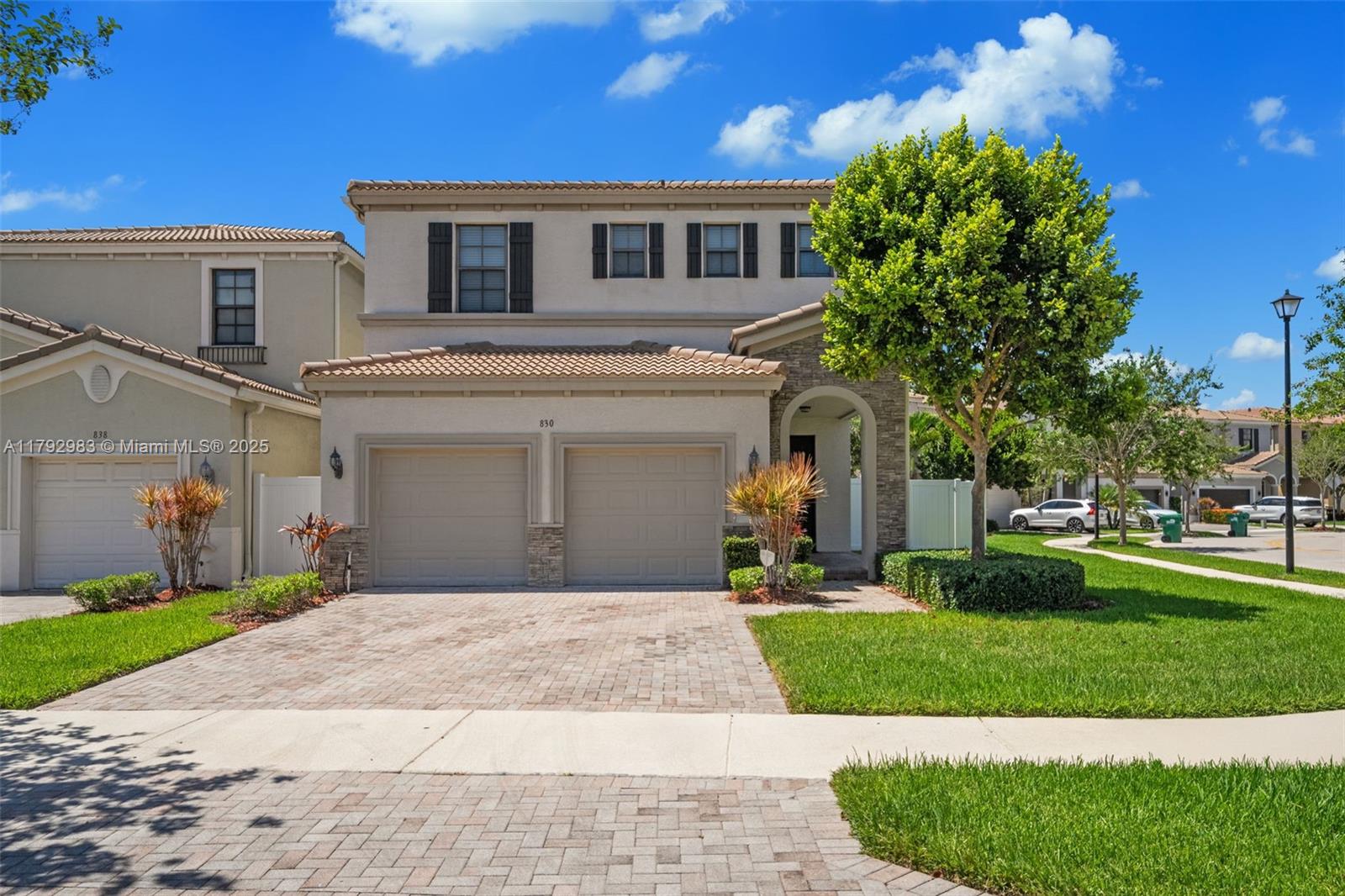 830 Ne 191 St, Miami, Broward County, Florida - 4 Bedrooms  
3 Bathrooms - 