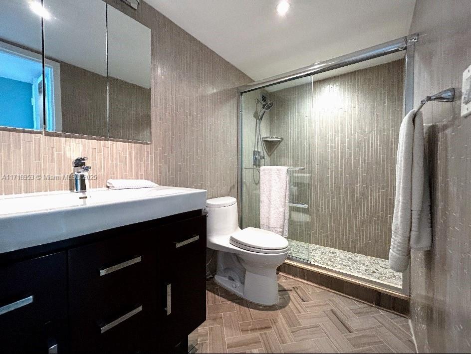 PARKER PLAZA CONDO ESTATE - Residential