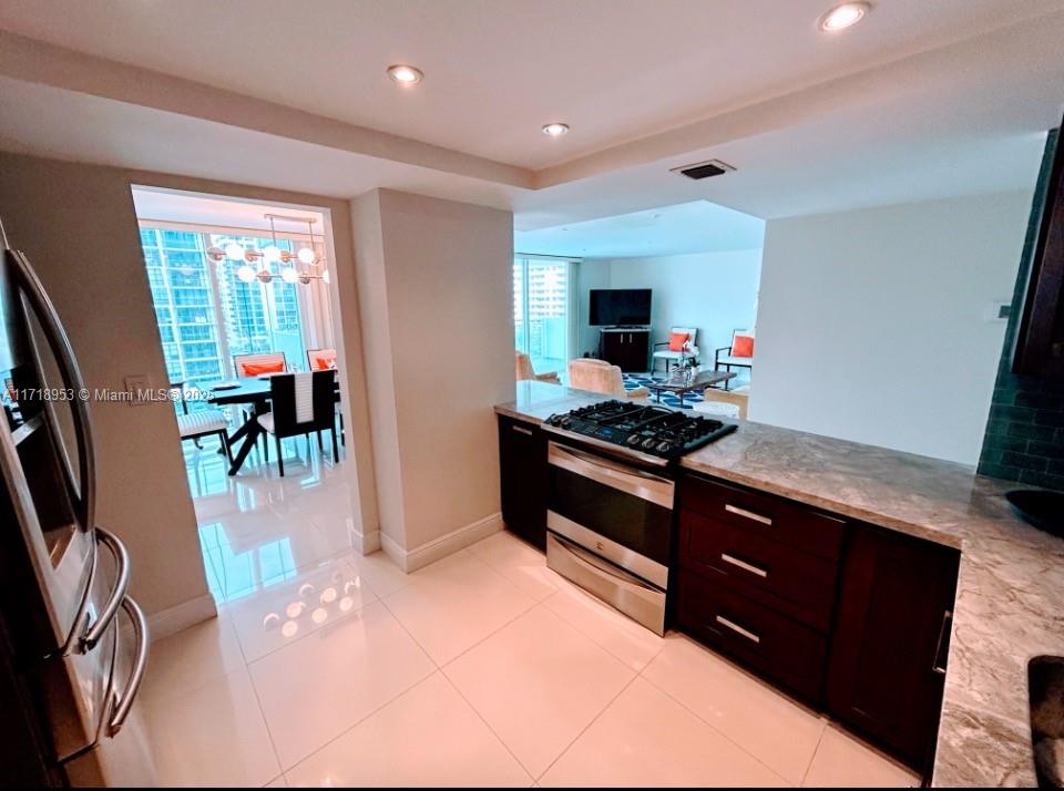 PARKER PLAZA CONDO ESTATE - Residential