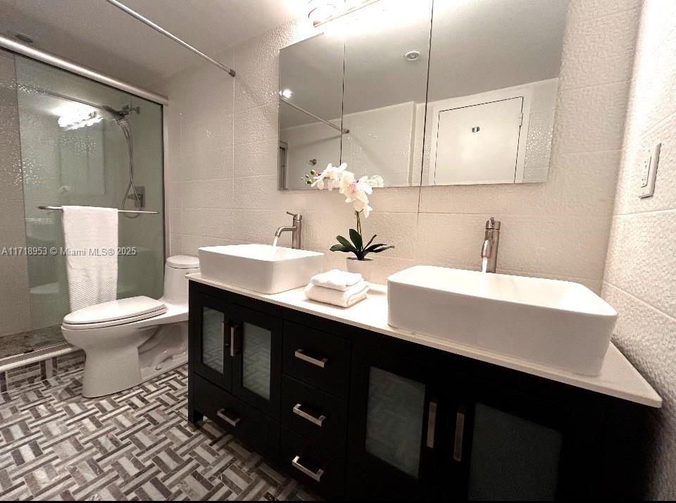 PARKER PLAZA CONDO ESTATE - Residential