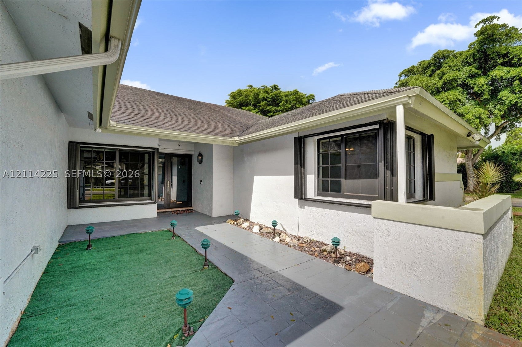 5741 SW 88th Ter