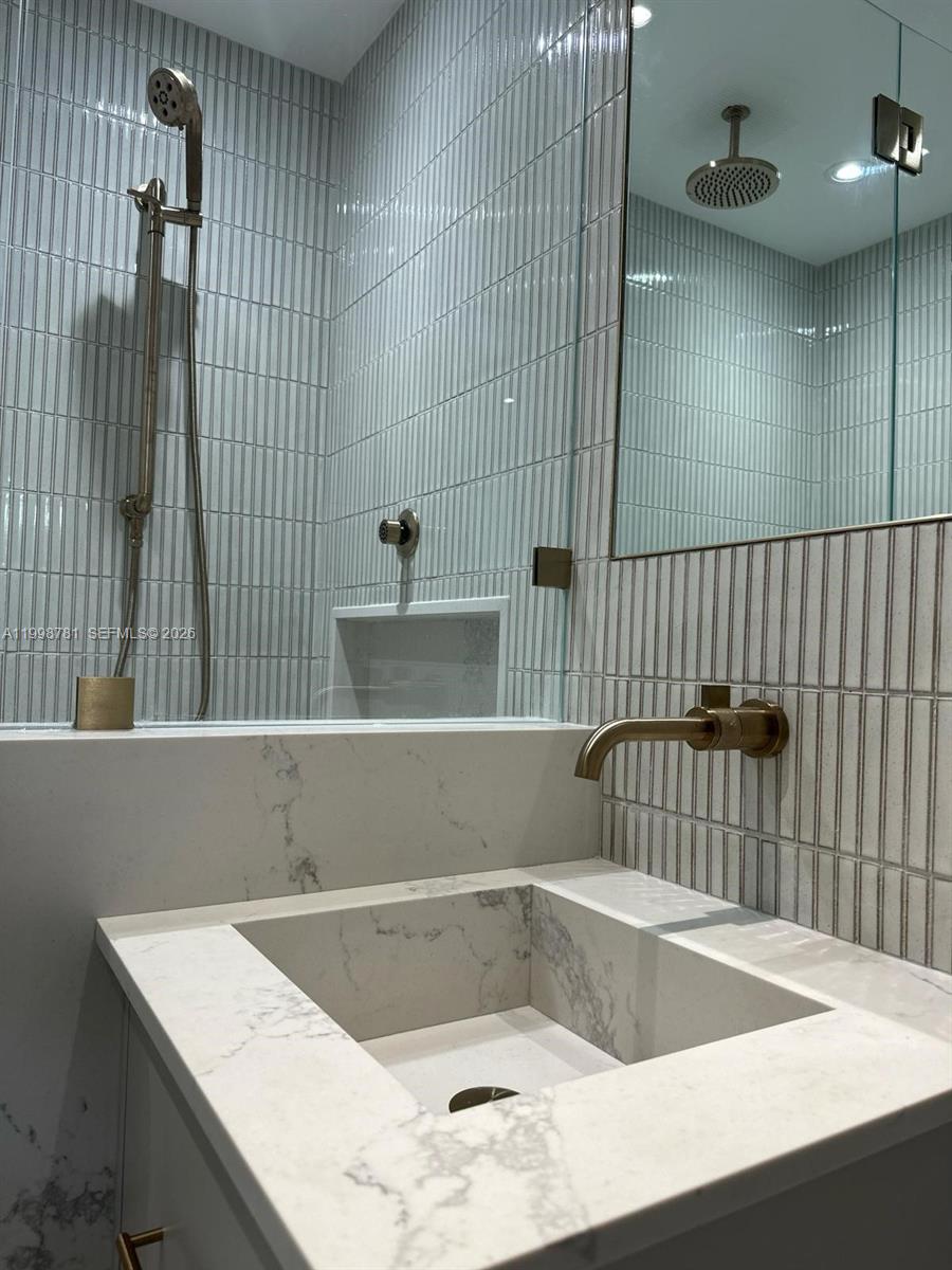 LAKE VILLA TWO CONDO - Residential