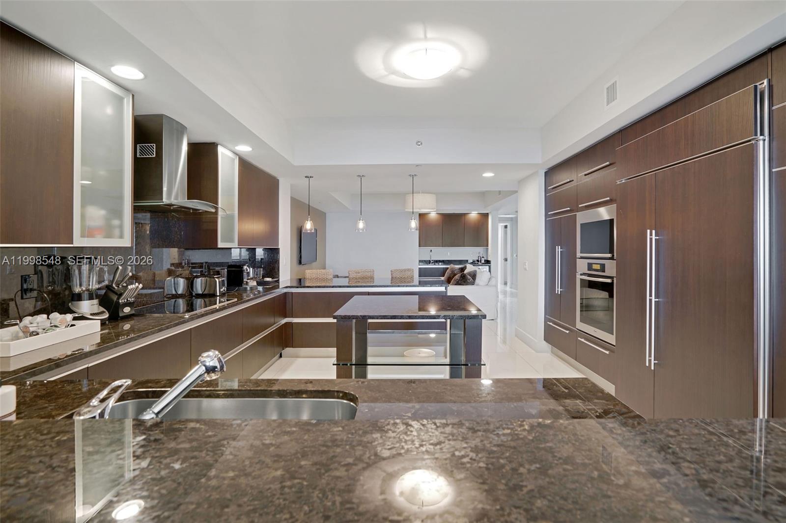 2711 HOLLYWOOD BEACH COND - Residential