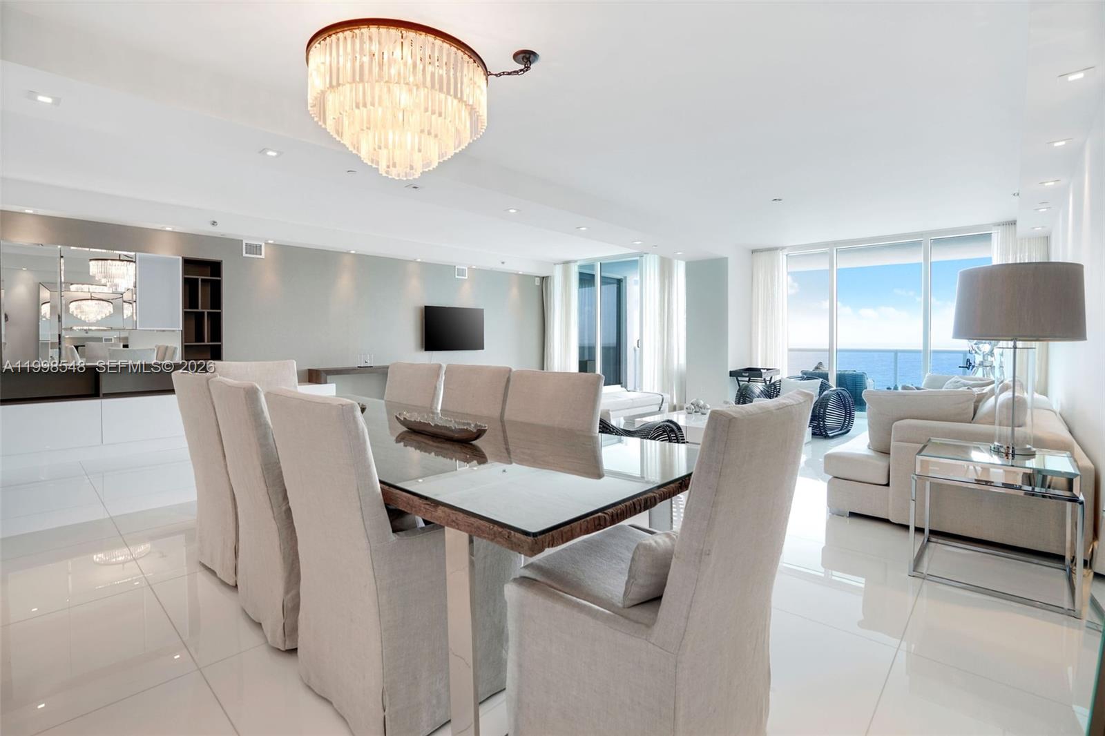 2711 HOLLYWOOD BEACH COND - Residential