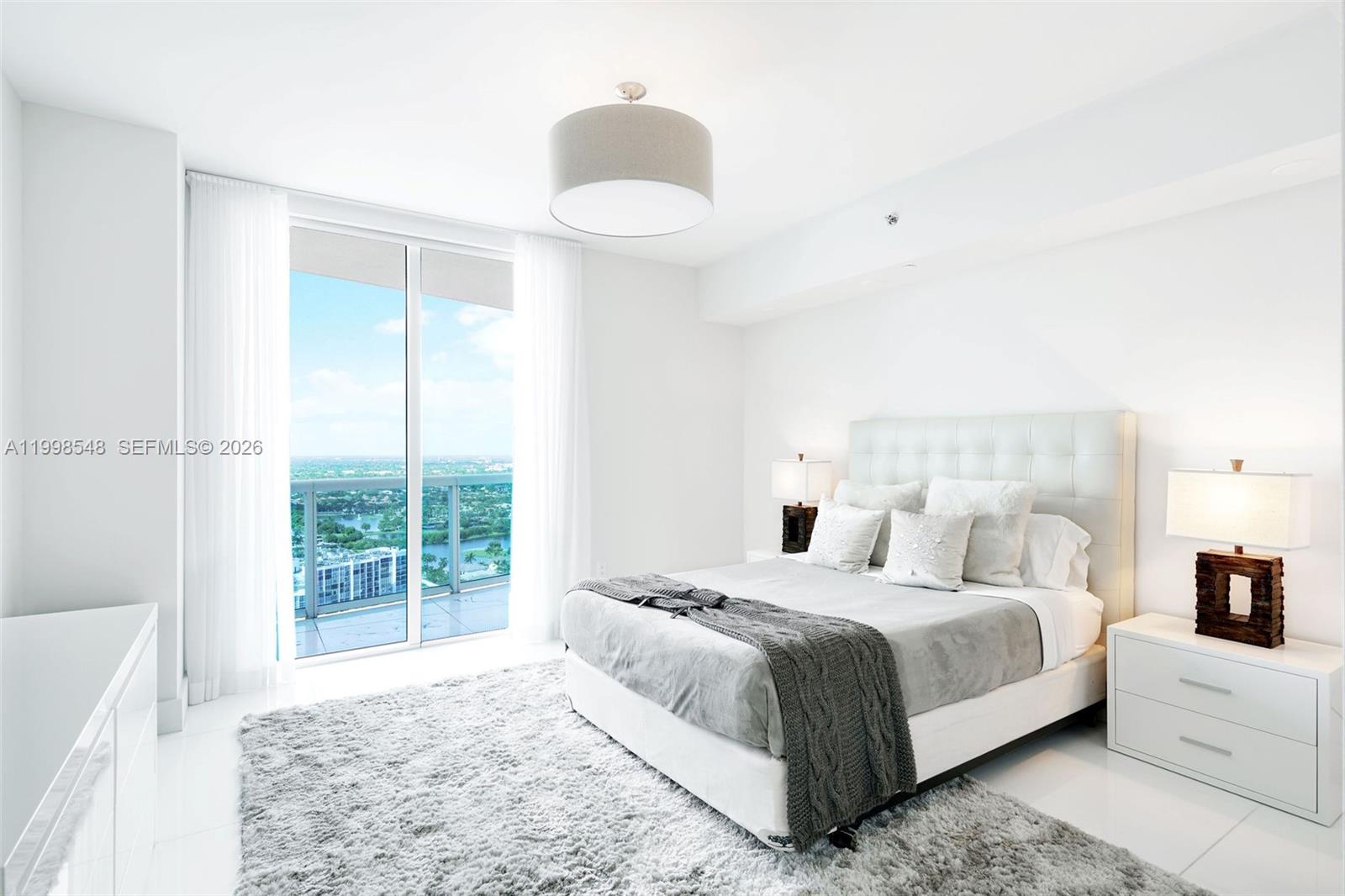 2711 HOLLYWOOD BEACH COND - Residential