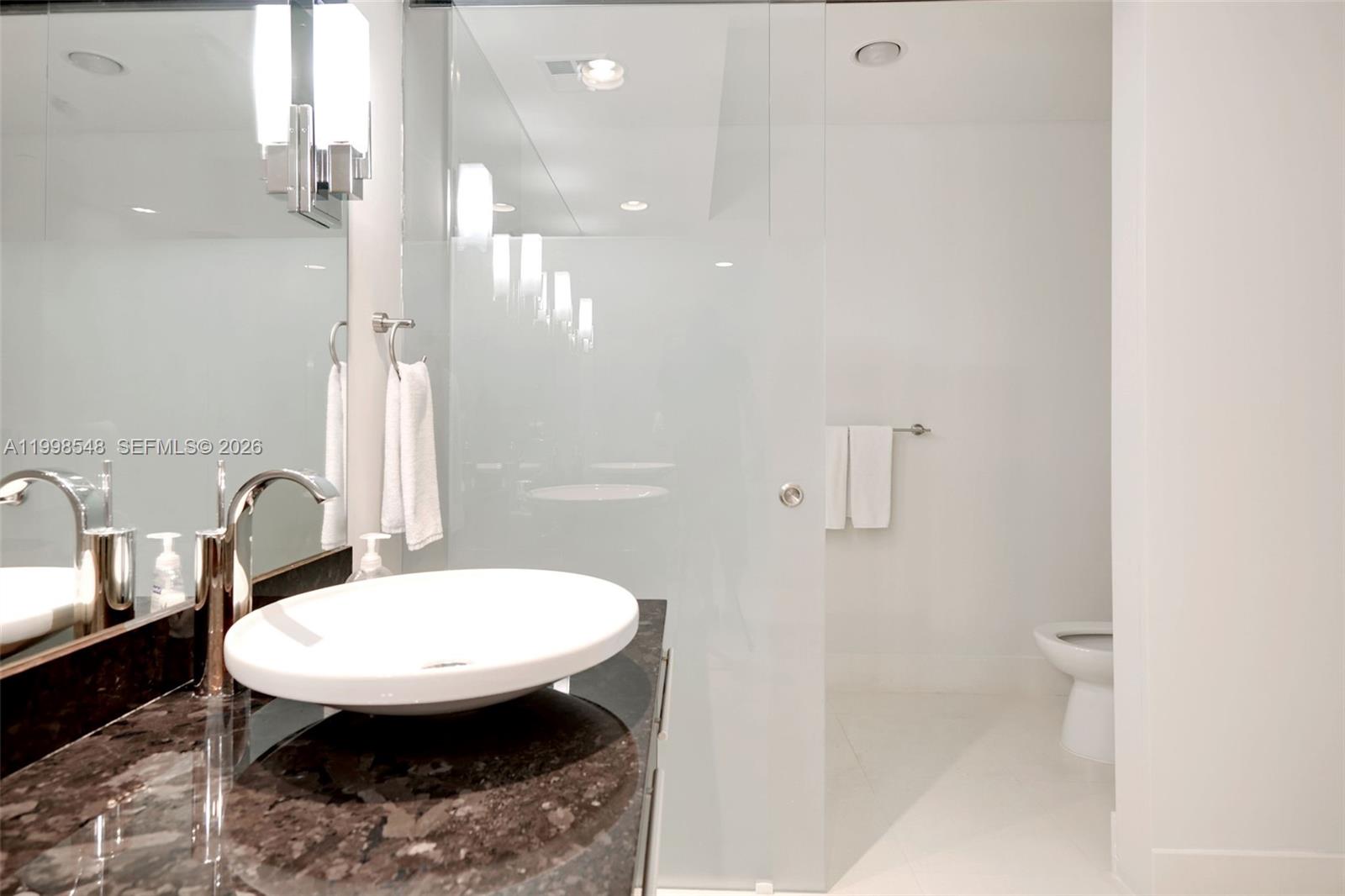 2711 HOLLYWOOD BEACH COND - Residential