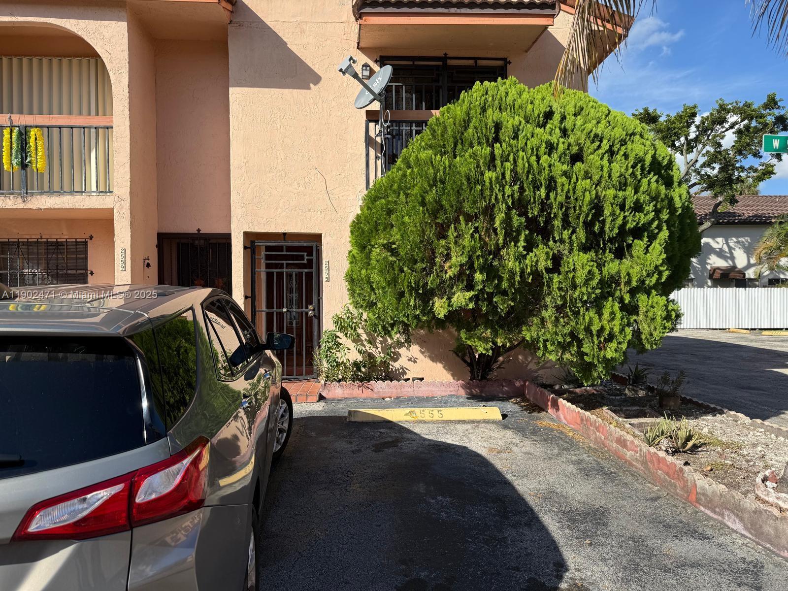 LAS BRISAS TH APTS CONDO - Residential Lease