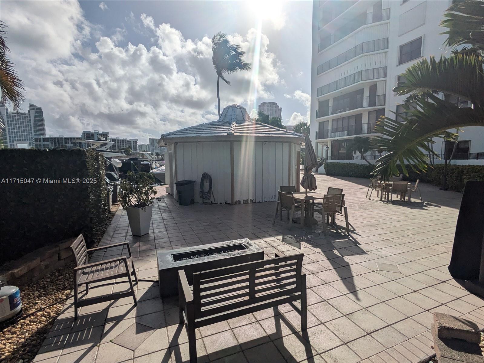 ANCHOR BAY CLUB CONDO - Residential