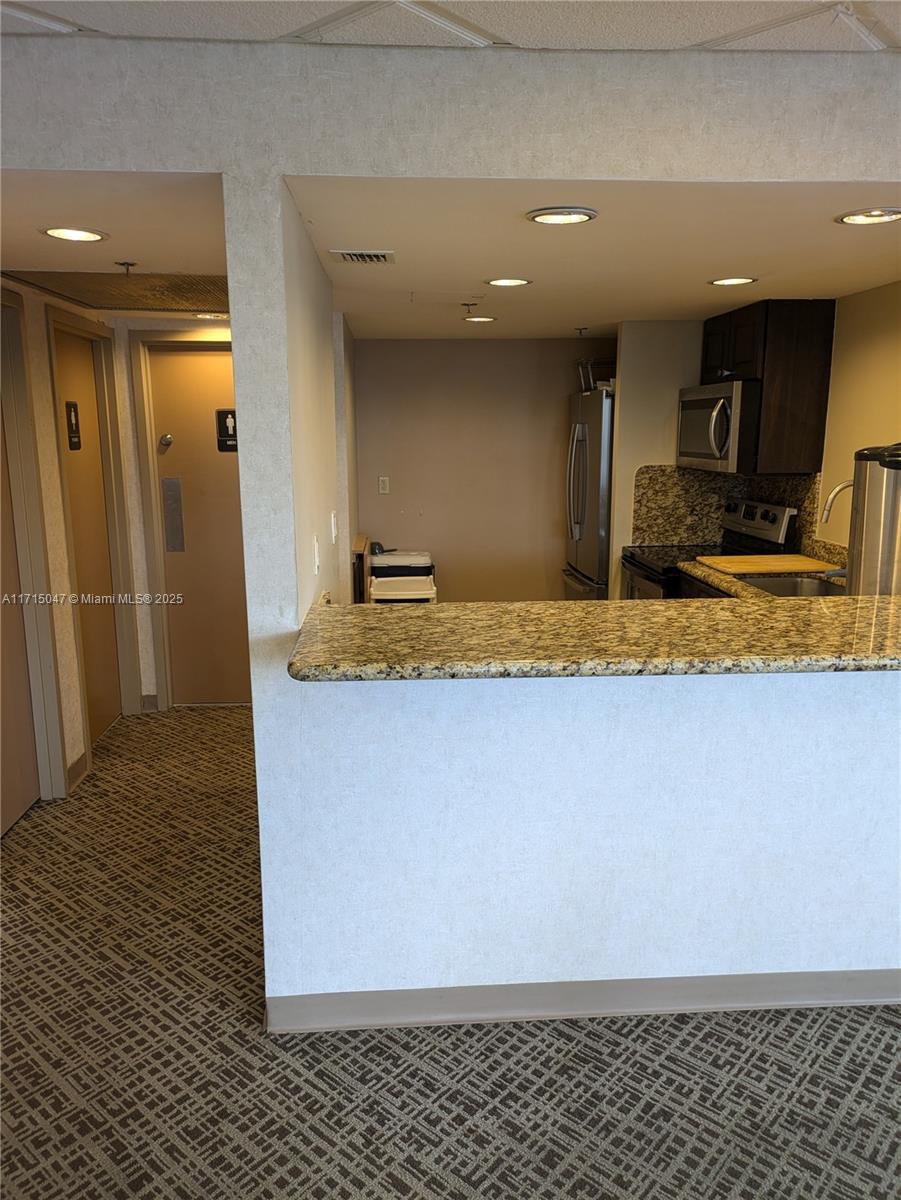 ANCHOR BAY CLUB CONDO - Residential
