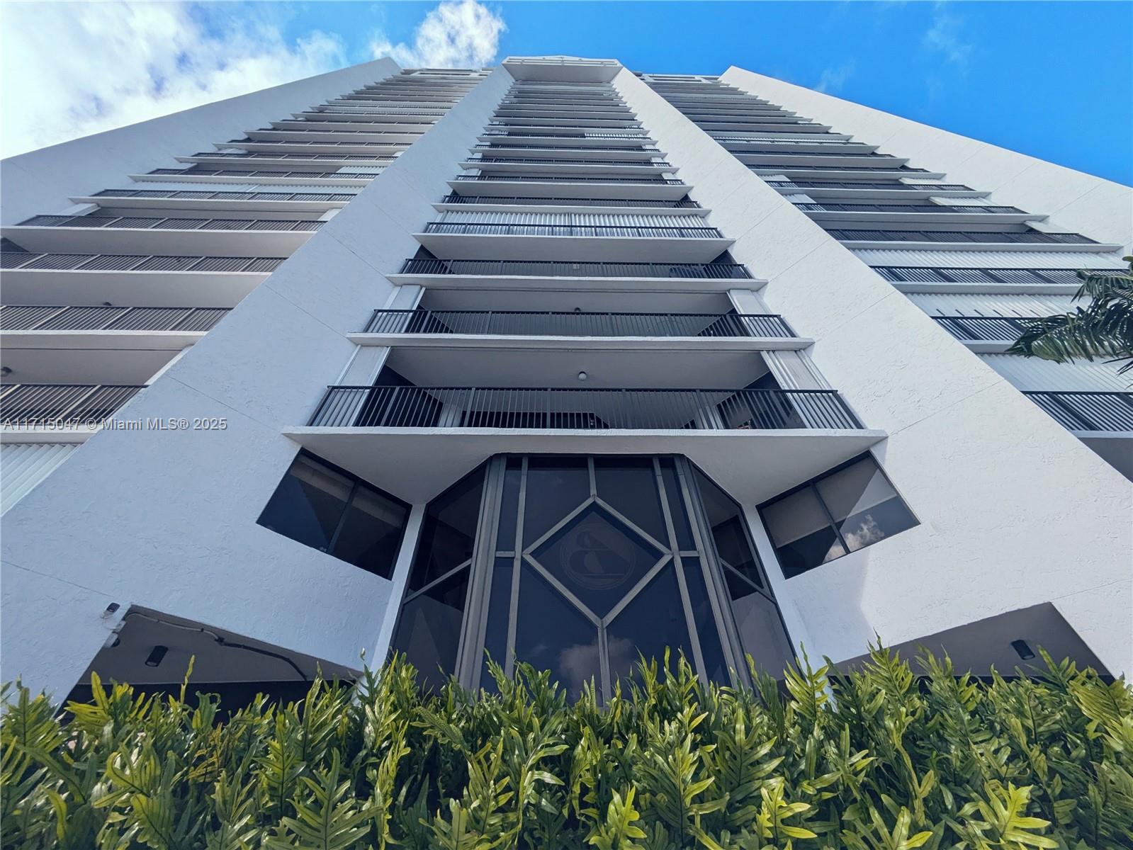 ANCHOR BAY CLUB CONDO - Residential