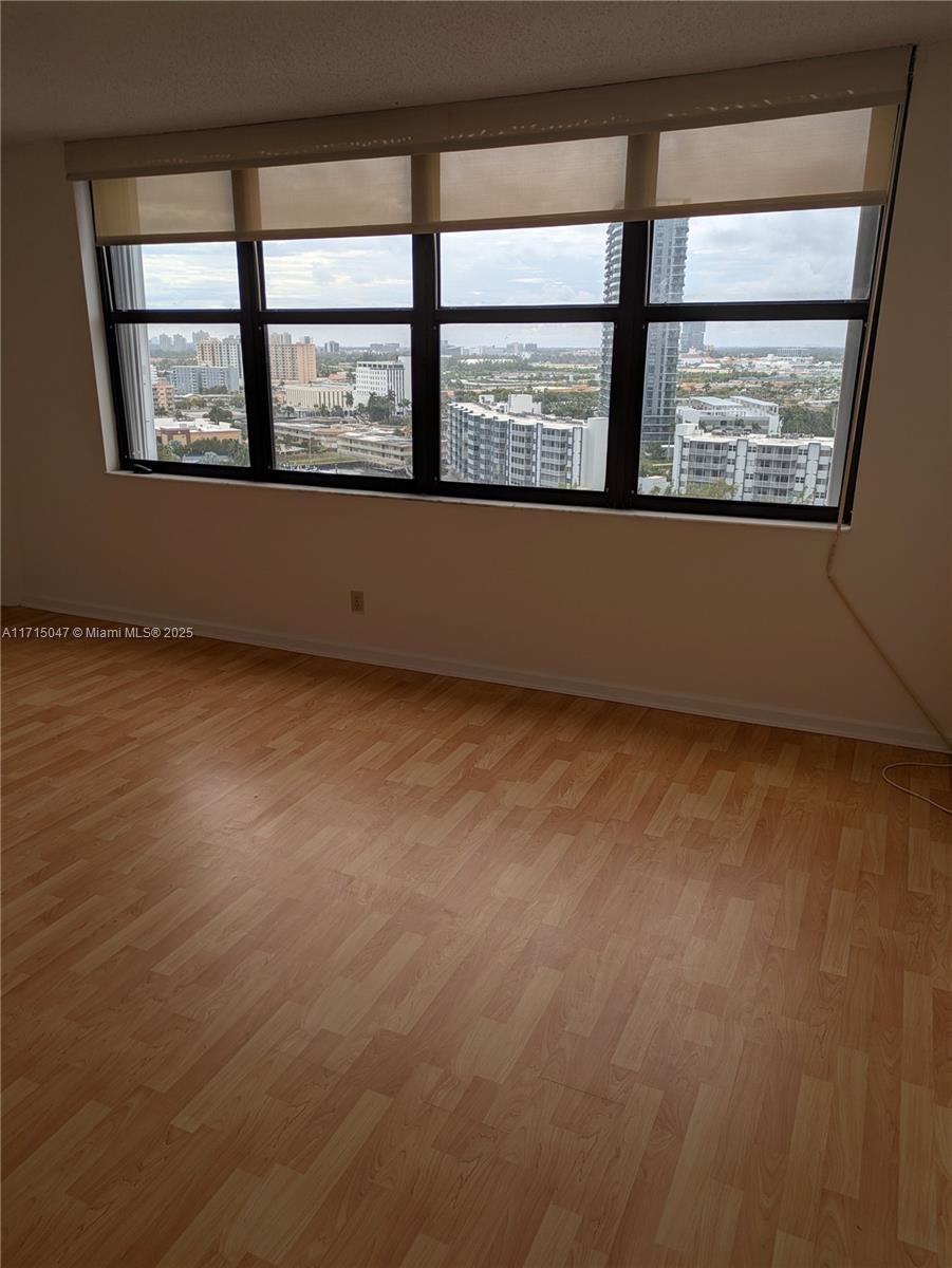 ANCHOR BAY CLUB CONDO - Residential