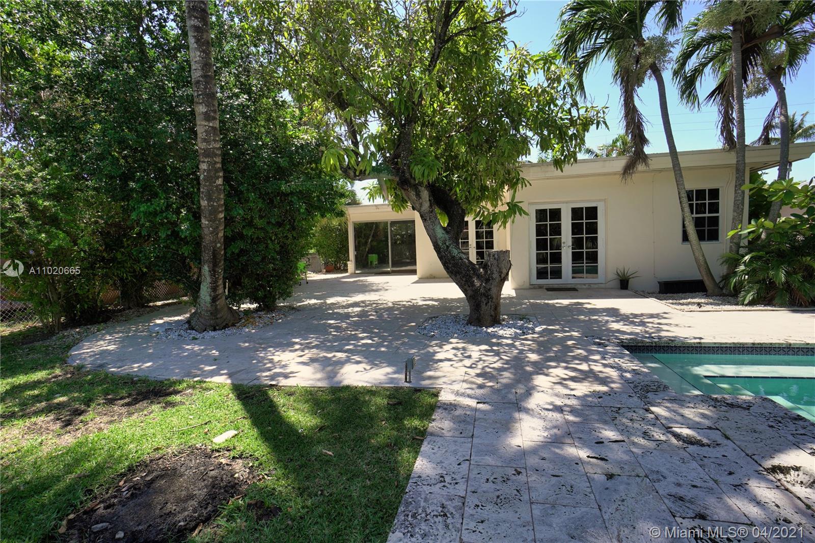 BISCAYNE POINT - Residential