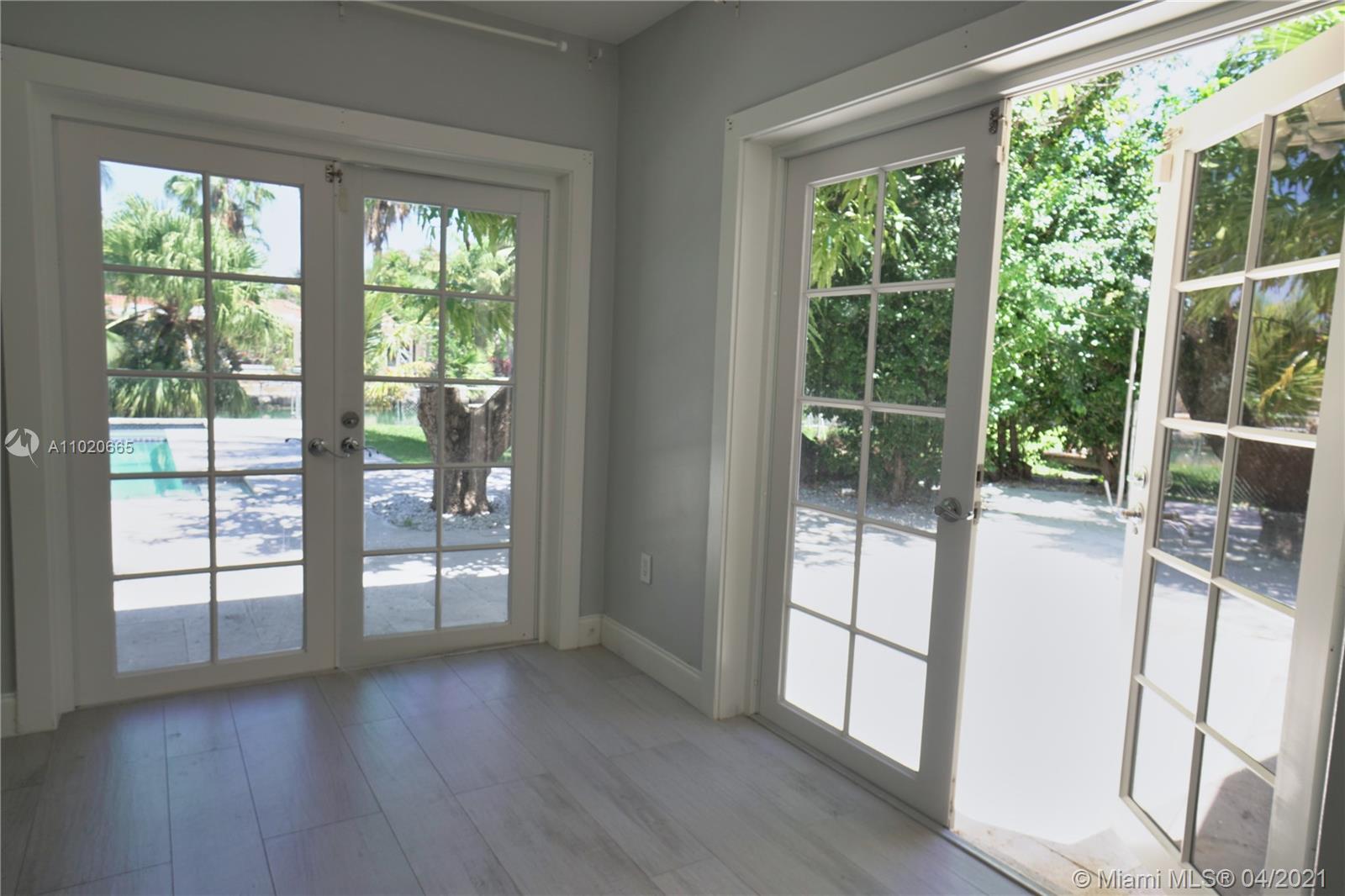 BISCAYNE POINT - Residential