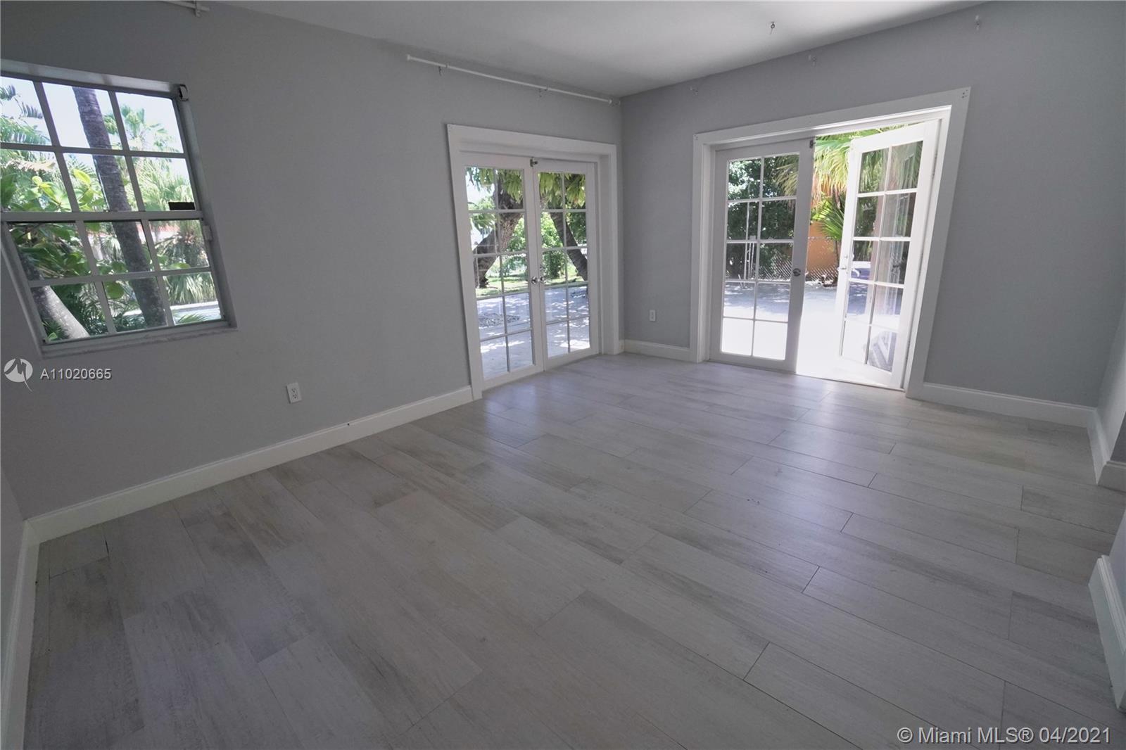 BISCAYNE POINT - Residential