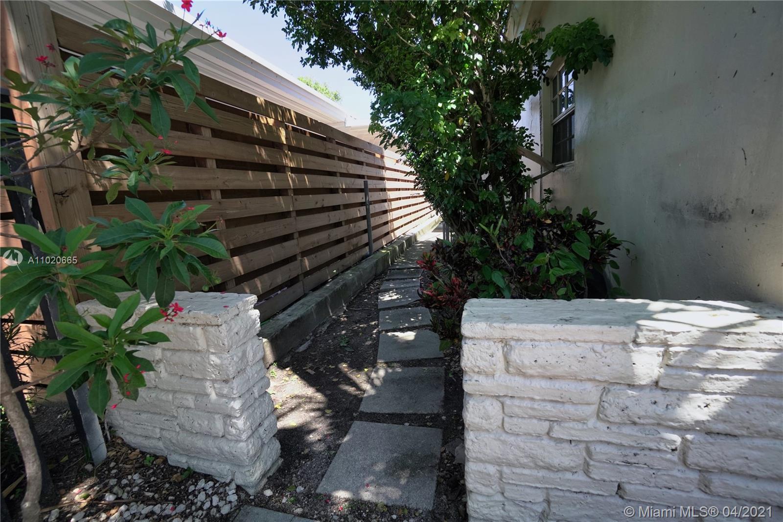 BISCAYNE POINT - Residential