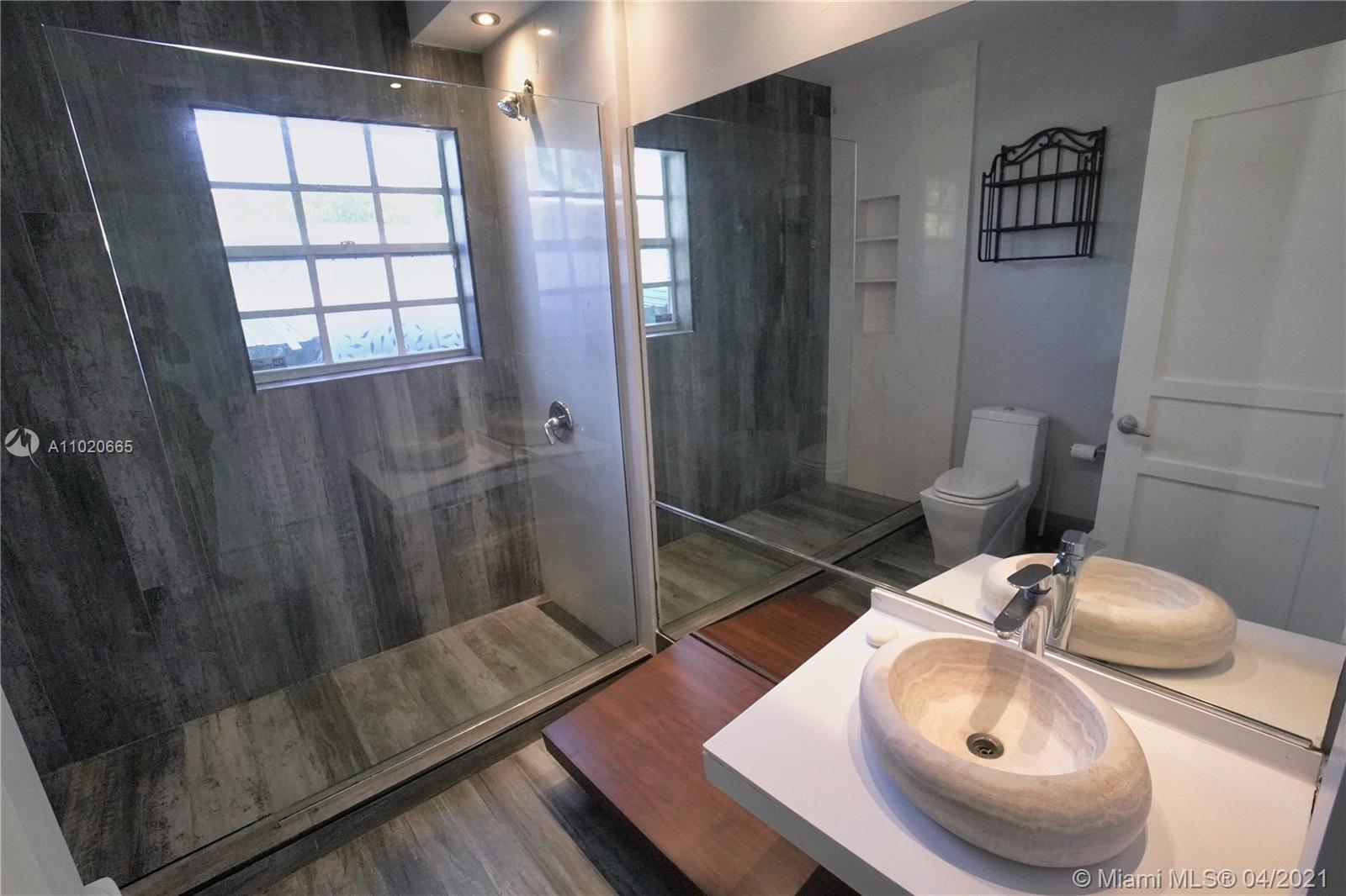 BISCAYNE POINT - Residential