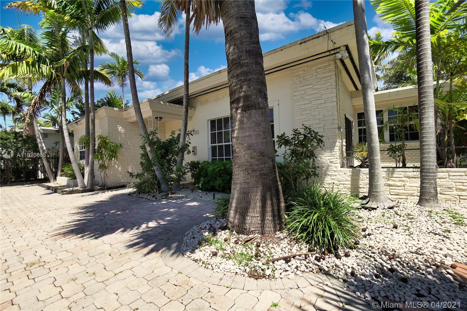 BISCAYNE POINT - Residential