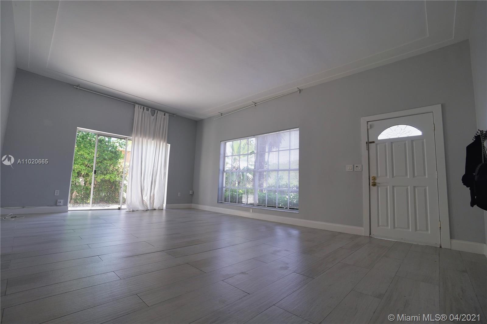 BISCAYNE POINT - Residential