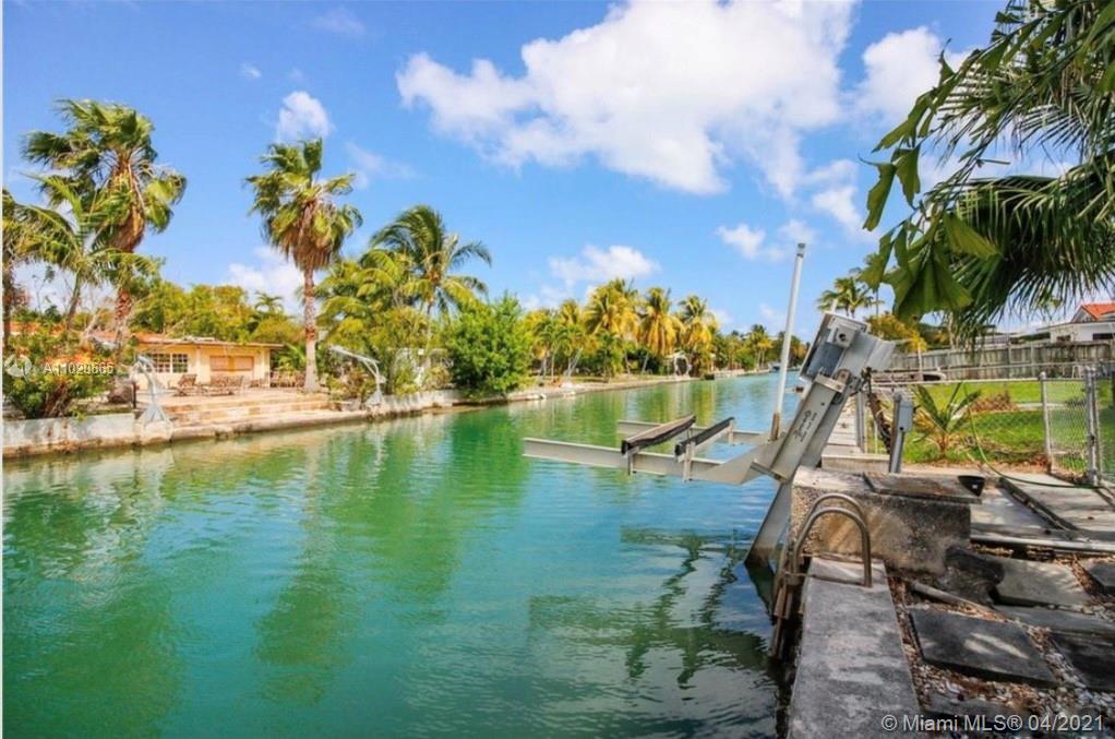 BISCAYNE POINT - Residential