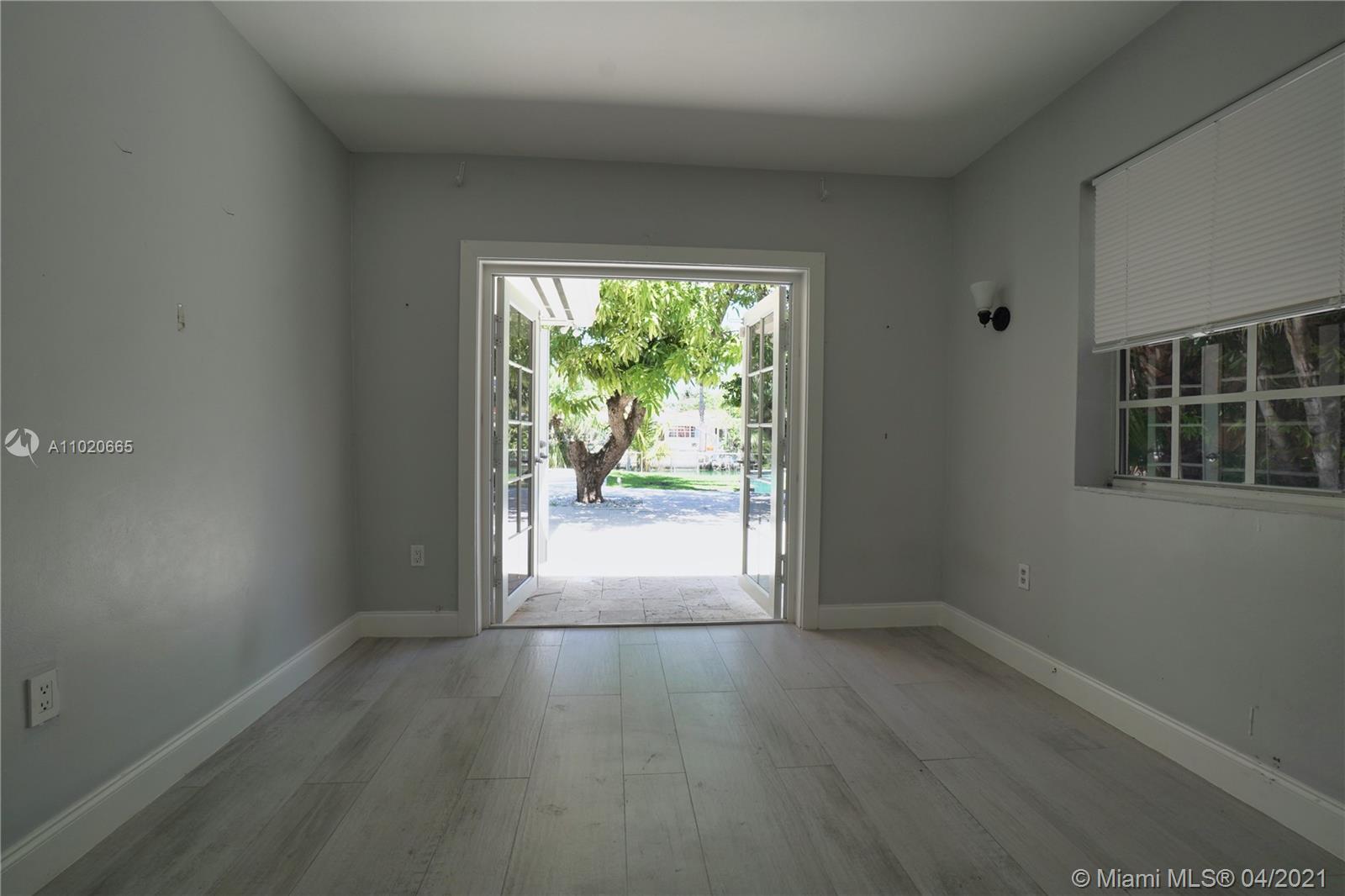 BISCAYNE POINT - Residential