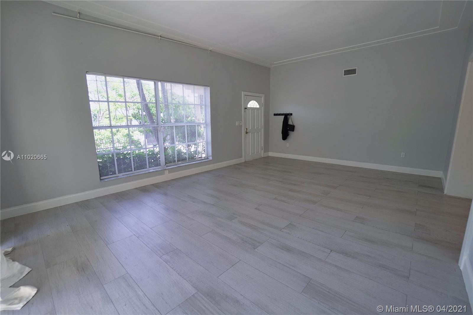 BISCAYNE POINT - Residential