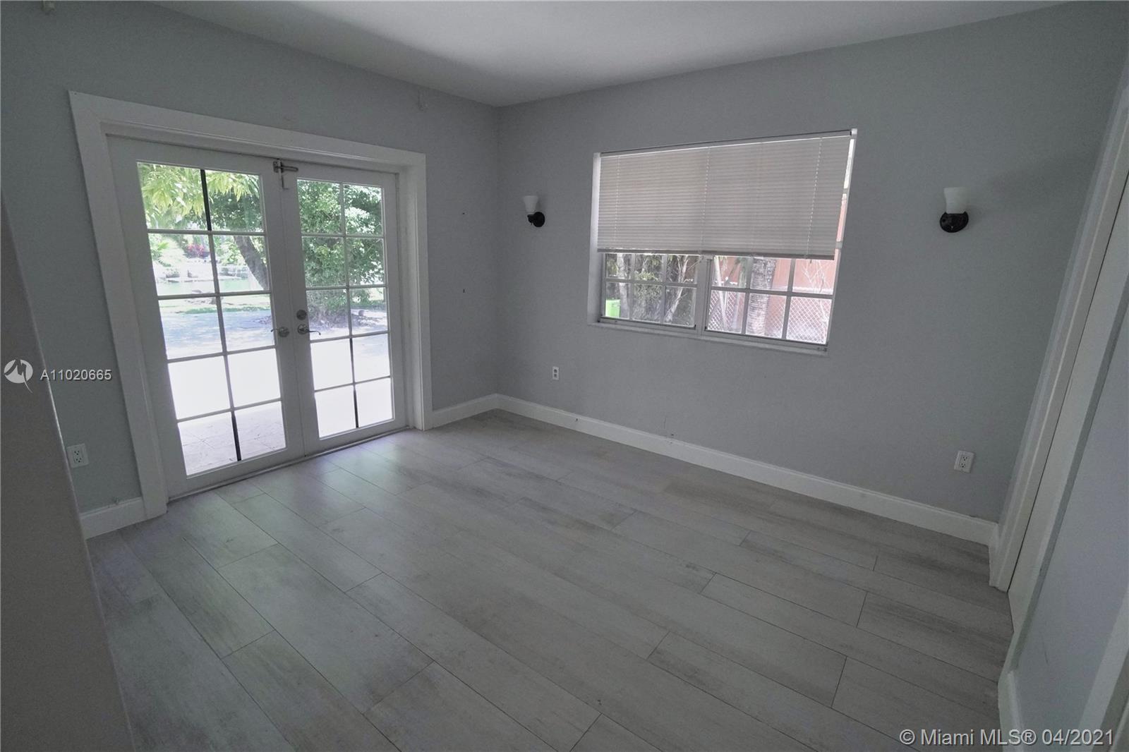 BISCAYNE POINT - Residential