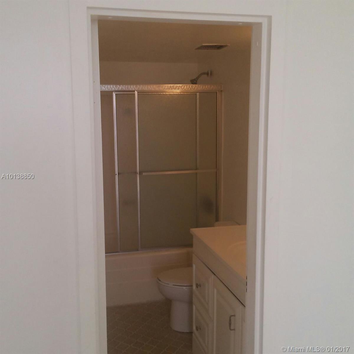 SAILBOAT CAY CONDO - Residential Lease