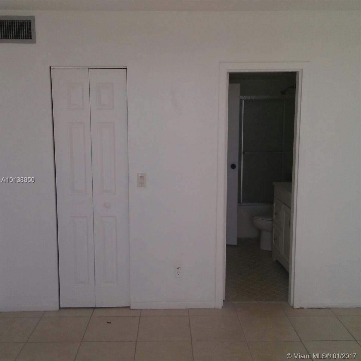 SAILBOAT CAY CONDO - Residential Lease